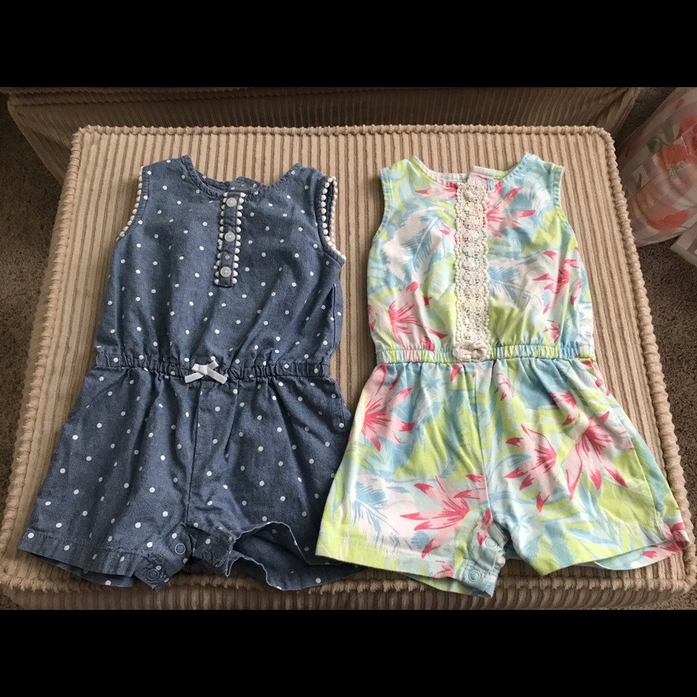 NWOT 2-pack Carters Baby Girl Rompers size 12 mos